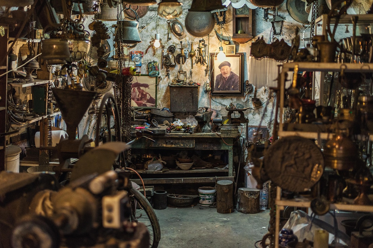 月神的迷宫:成品橱柜购买平台